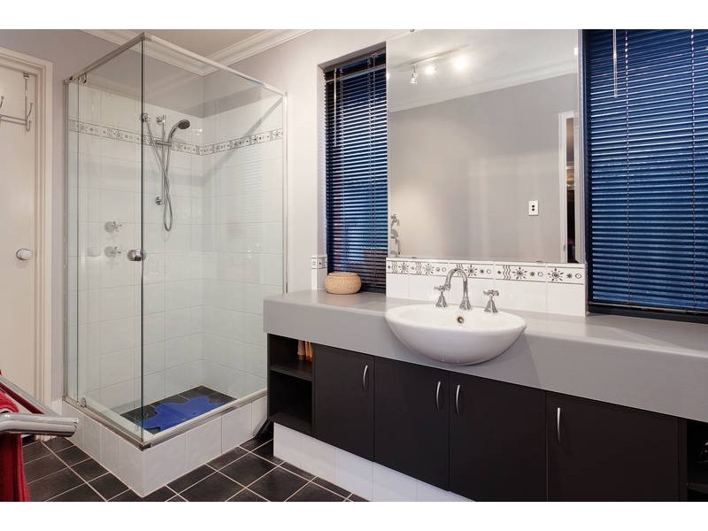 11 Cathedral Link, Aubin Grove WA 6164