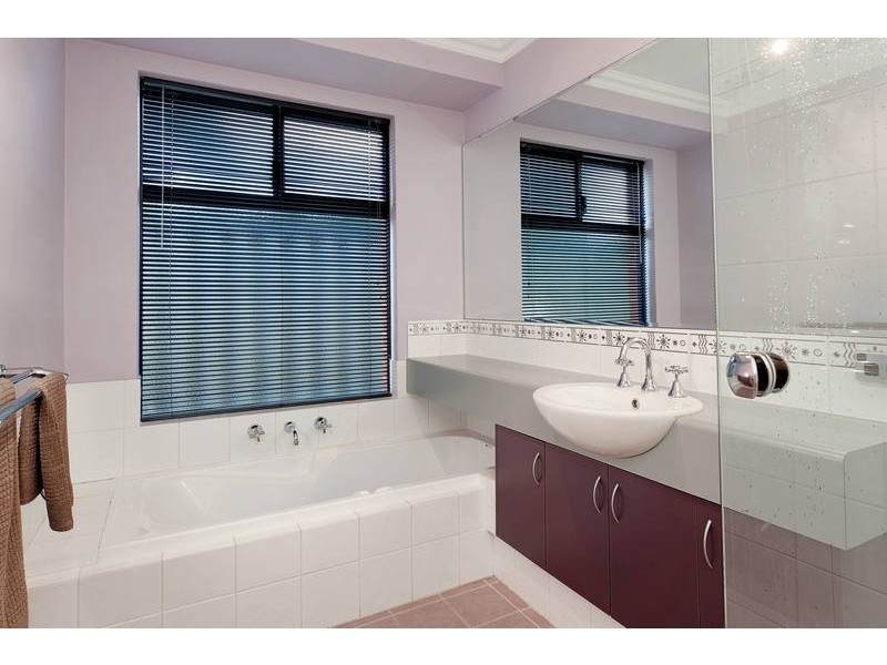 11 Cathedral Link, Aubin Grove WA 6164