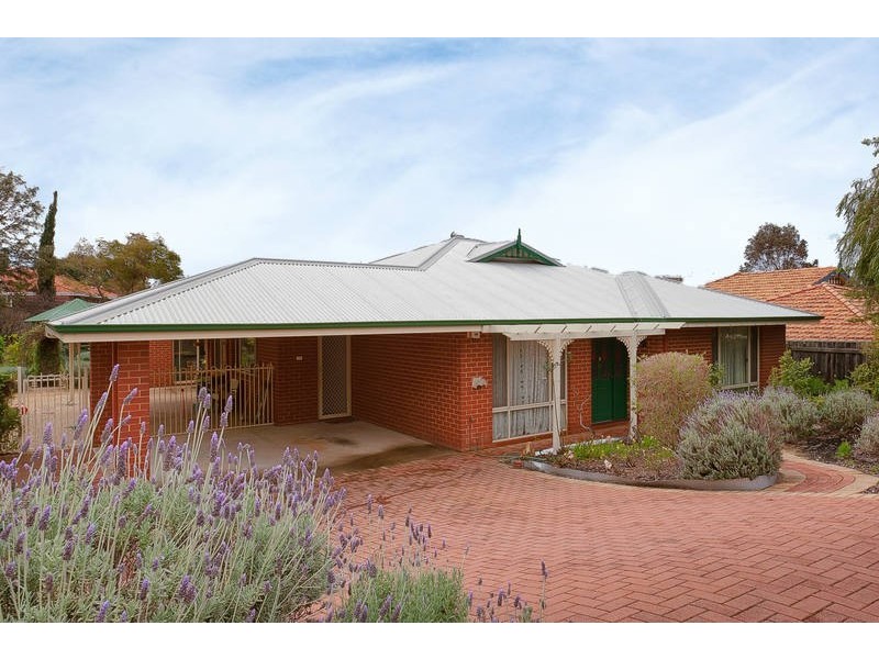 59 Bolderwood Drive, South Lake WA 6164