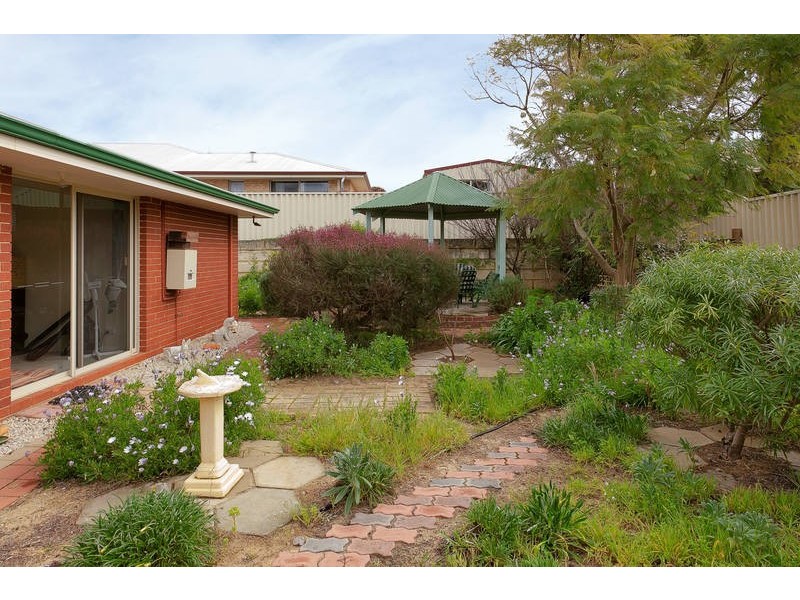 59 Bolderwood Drive, South Lake WA 6164