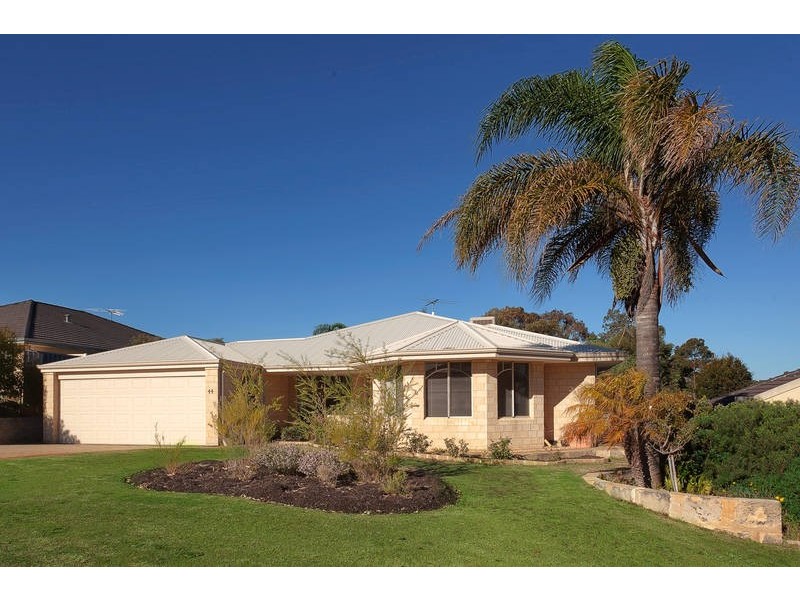 44 La Fayette Blvd, Bibra Lake WA 6163