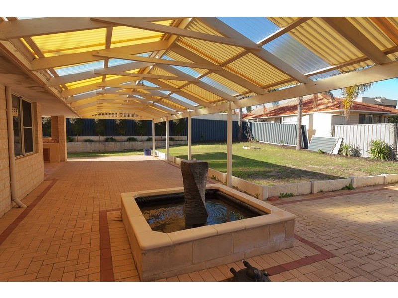 44 La Fayette Blvd, Bibra Lake WA 6163