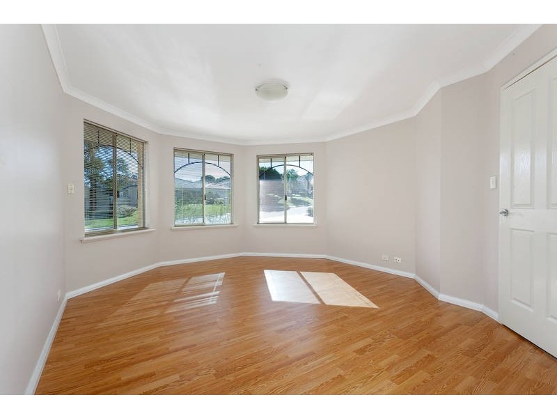 44 La Fayette Blvd, Bibra Lake WA 6163