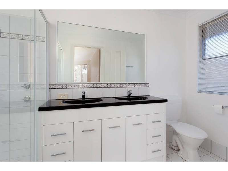 44 La Fayette Blvd, Bibra Lake WA 6163