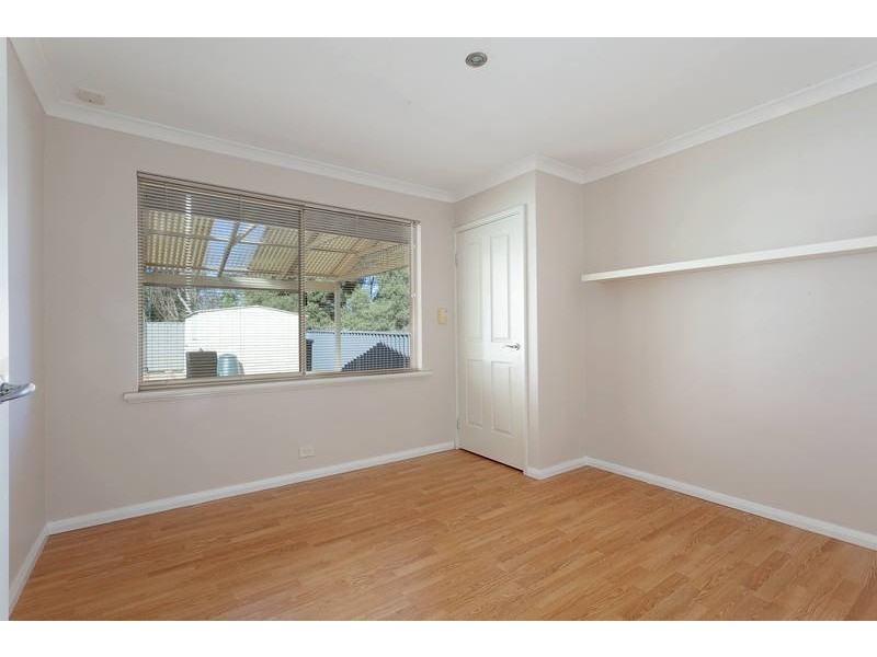 44 La Fayette Blvd, Bibra Lake WA 6163