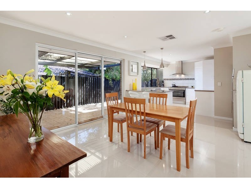 96 Osprey Drive, Yangebup WA 6164