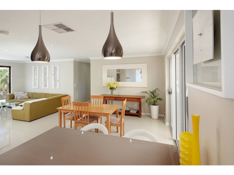 96 Osprey Drive, Yangebup WA 6164