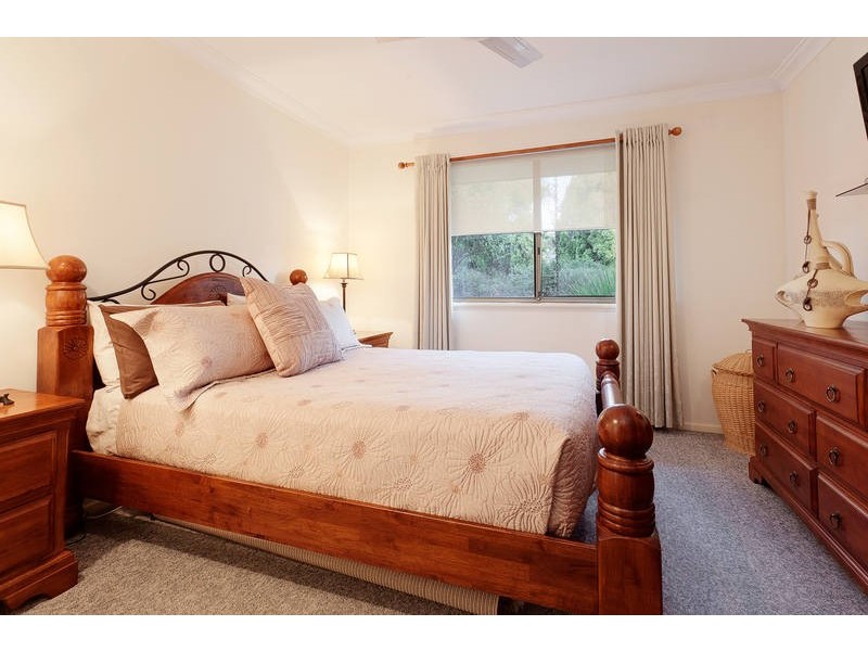 25 Hadley Gardens, Kardinya WA 6163