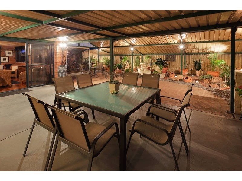25 Hadley Gardens, Kardinya WA 6163