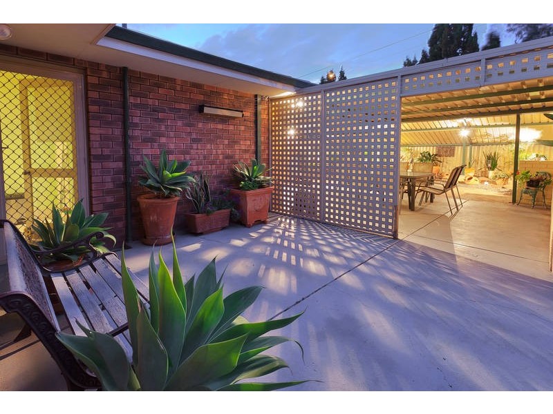 25 Hadley Gardens, Kardinya WA 6163