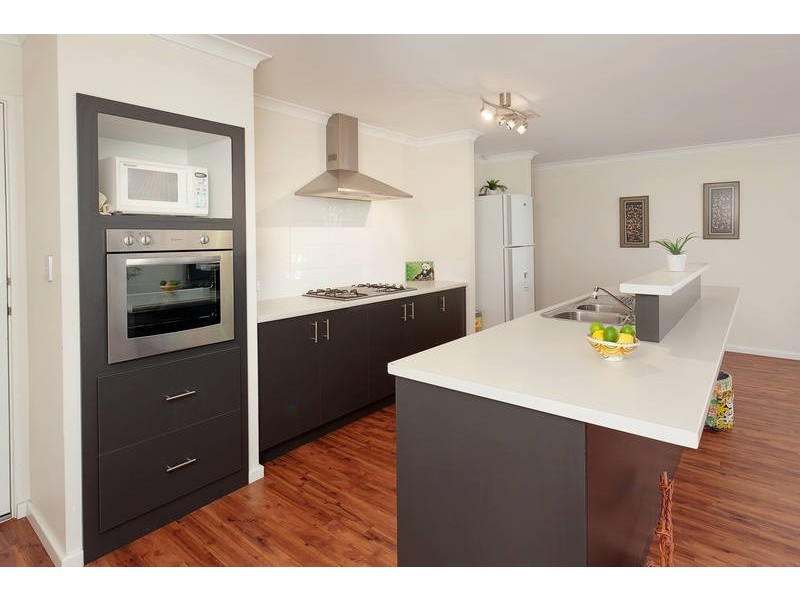 7 Barcoo Bend, Hammond Park WA 6164