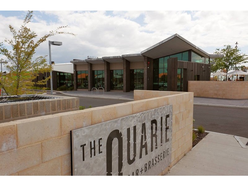 7 Barcoo Bend, Hammond Park WA 6164