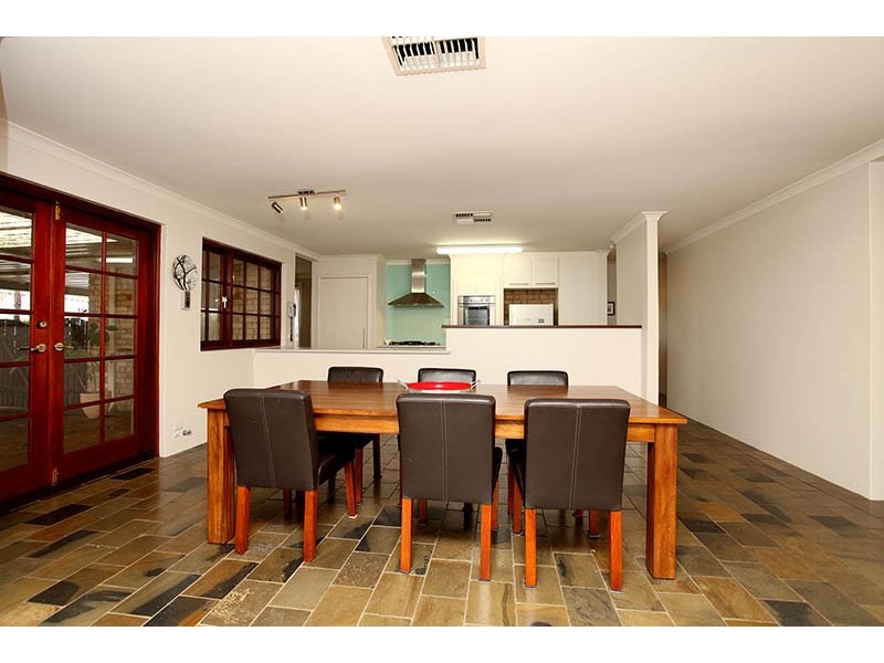 14 Wineberry Loop, South Lake WA 6164