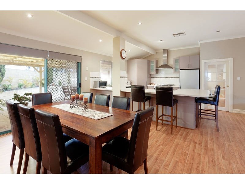 32 Dreier Court, Atwell WA 6164