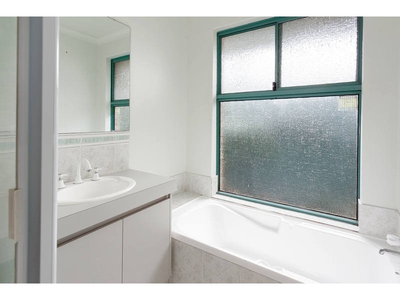 32 Dreier Court, Atwell WA 6164