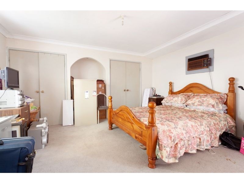 8 Nagambie Close, South Lake WA 6164