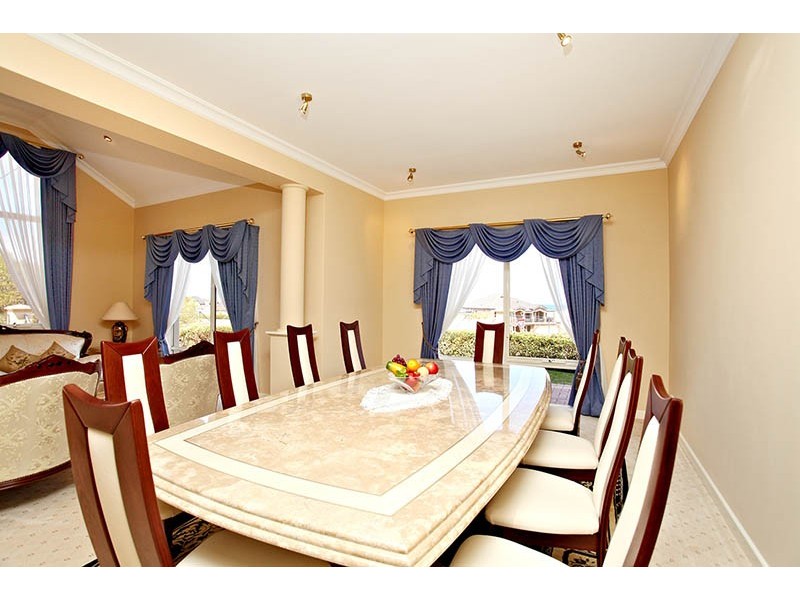 2 Baton Rouge Drive, Mindarie WA 6030