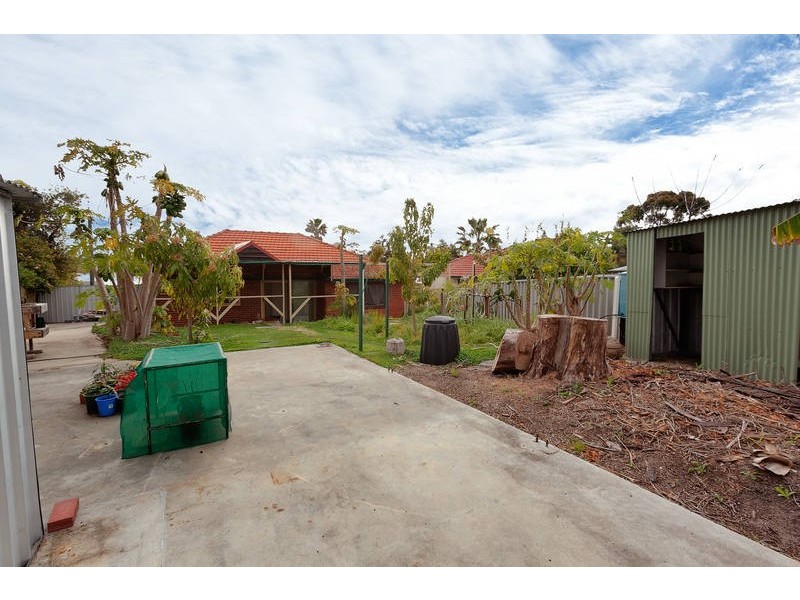 4 Cutts Street, Hamilton Hill WA 6163