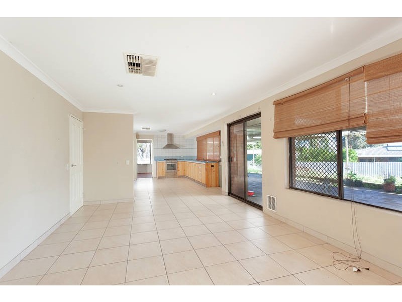 29 Plover Drive, Yangebup WA 6164