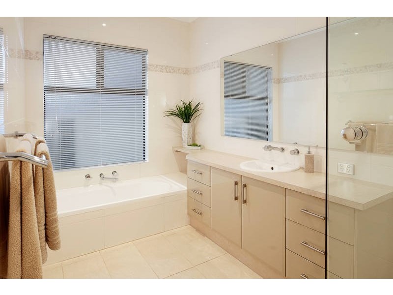 5 Brolga Court, Beeliar WA 6164