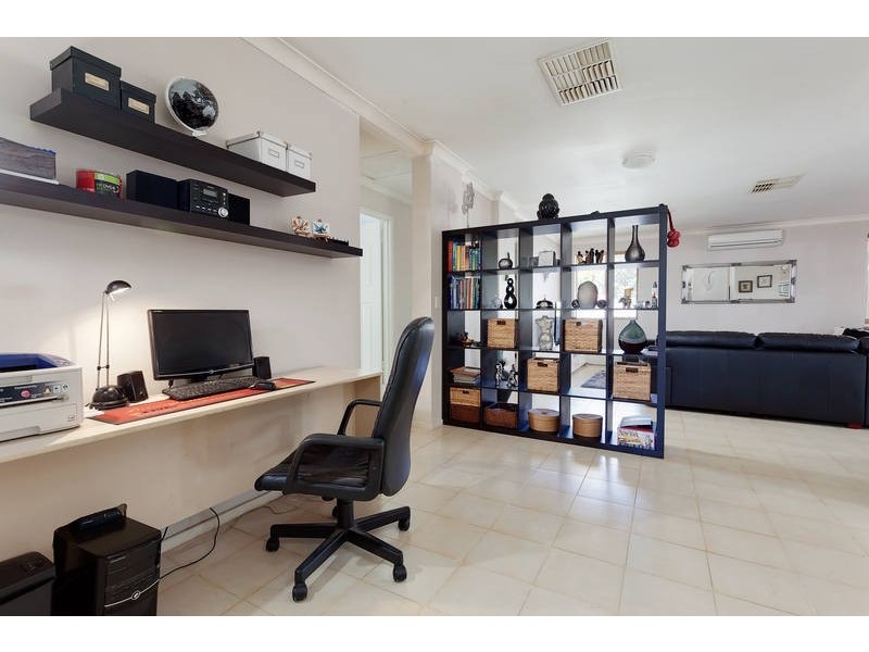 6 Urwick Court, Kardinya WA 6163