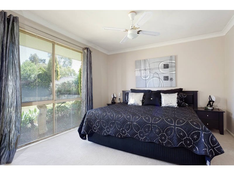 6 Urwick Court, Kardinya WA 6163