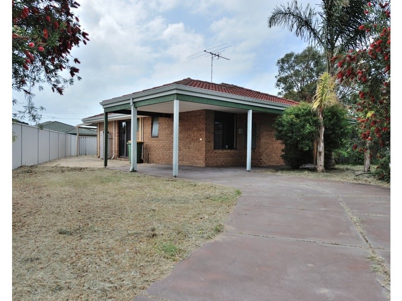 15 Chittering Place, Cooloongup WA 6168