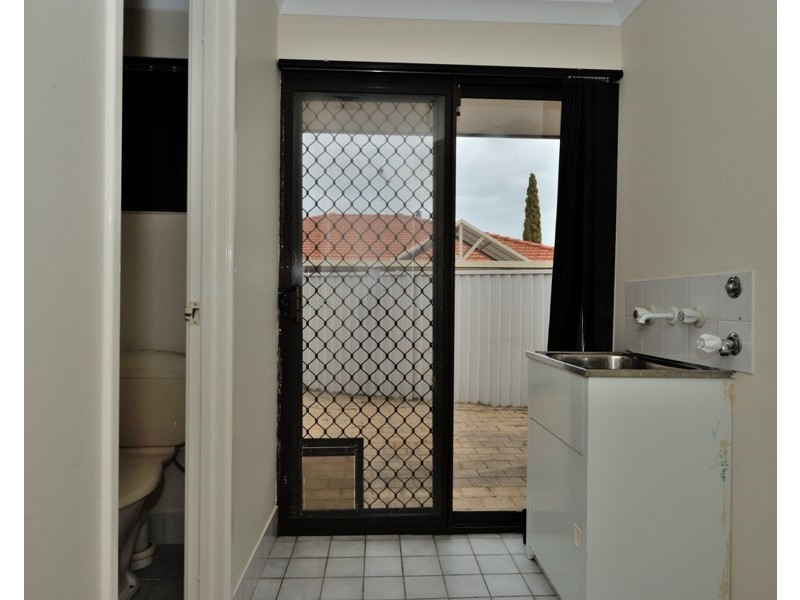 15 Chittering Place, Cooloongup WA 6168