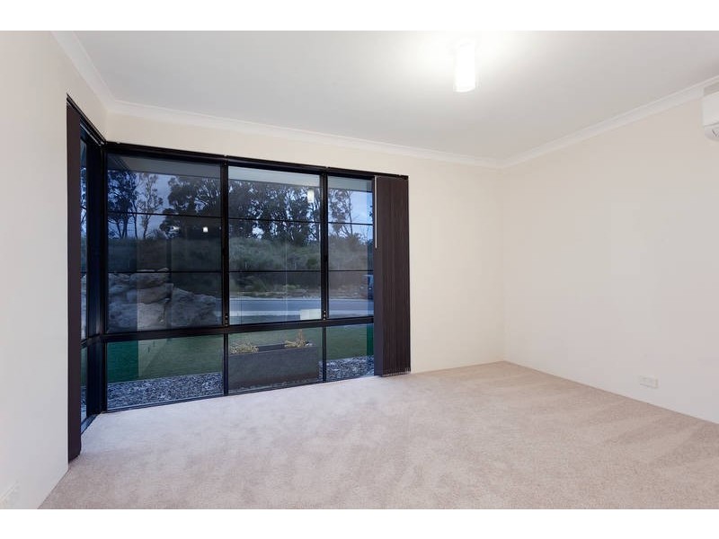 90 Birchley Road, Beeliar WA 6164