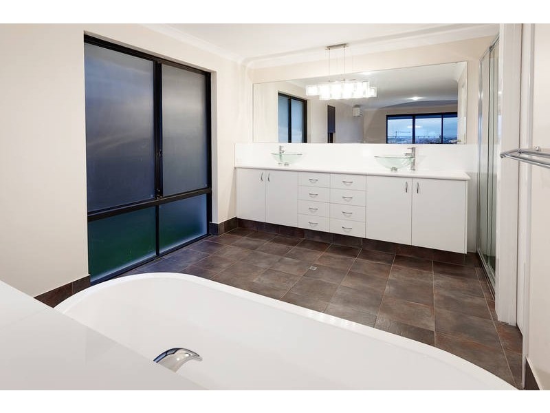 90 Birchley Road, Beeliar WA 6164