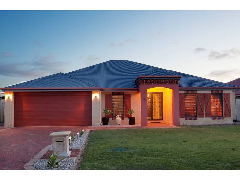 16 Alexandria Follow, Success WA 6164