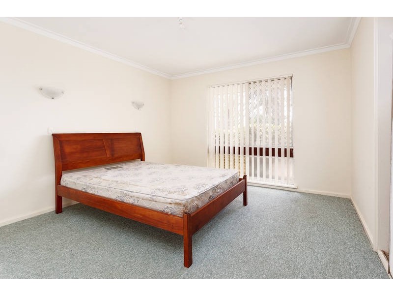 15 Monterey Court, Kardinya WA 6163