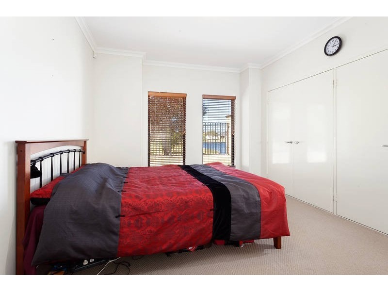 19 Paperbark Lane, Atwell WA 6164