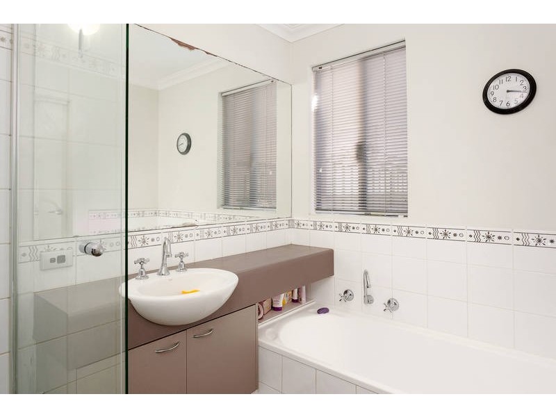 19 Paperbark Lane, Atwell WA 6164