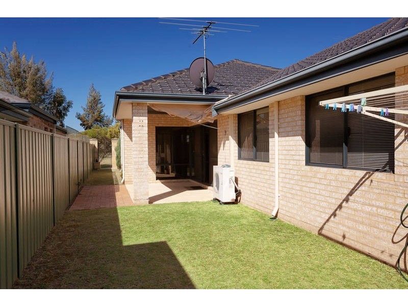 19 Paperbark Lane, Atwell WA 6164