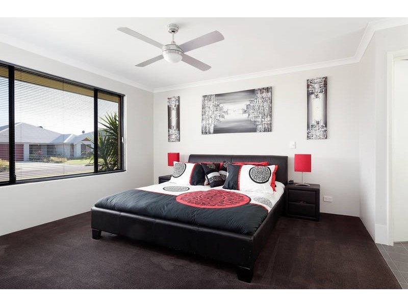 8 Songlark Court, Baldivis WA 6171