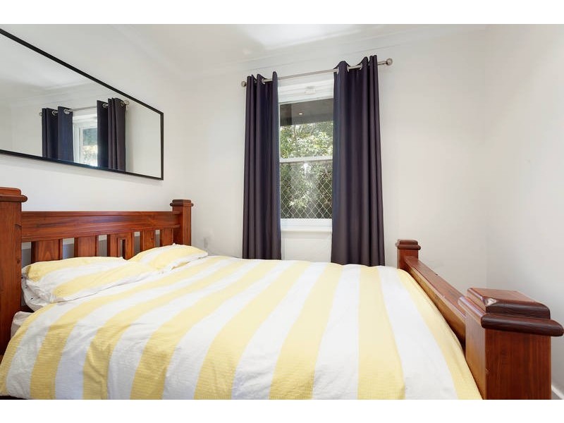 33 Archidamus Road, Coolbellup WA 6163