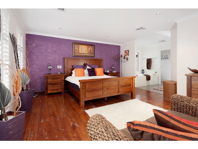 79 Peregrine Circle, Beeliar WA 6164