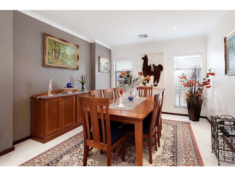 79 Peregrine Circle, Beeliar WA 6164