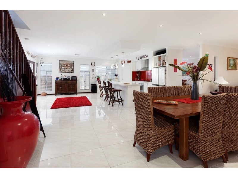 79 Peregrine Circle, Beeliar WA 6164