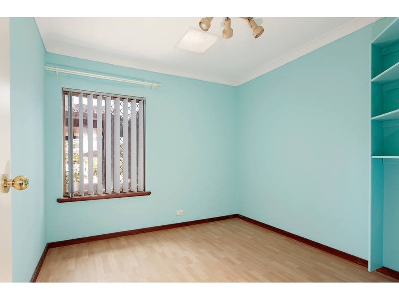 1 Lakeview Place, Bibra Lake WA 6163