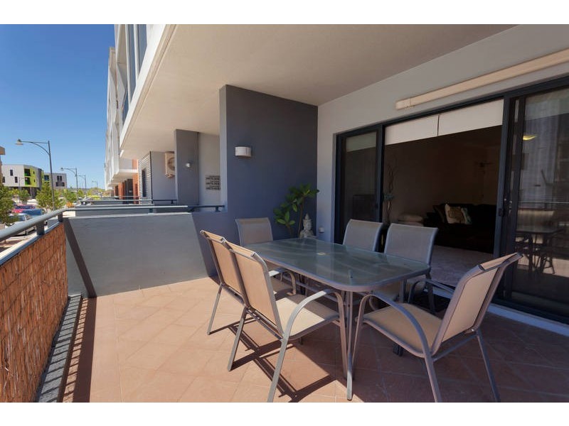 25/2 Stockton Bend, Cockburn Central WA 6164