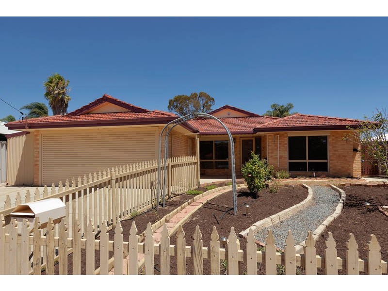 292 Yangebup Road, Yangebup WA 6164