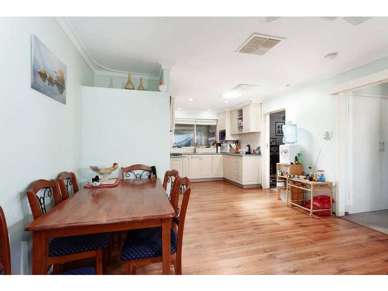 5 Avonlee Road, Armadale WA 6112