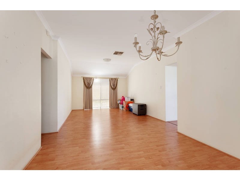 4 Levens Court, Success WA 6164