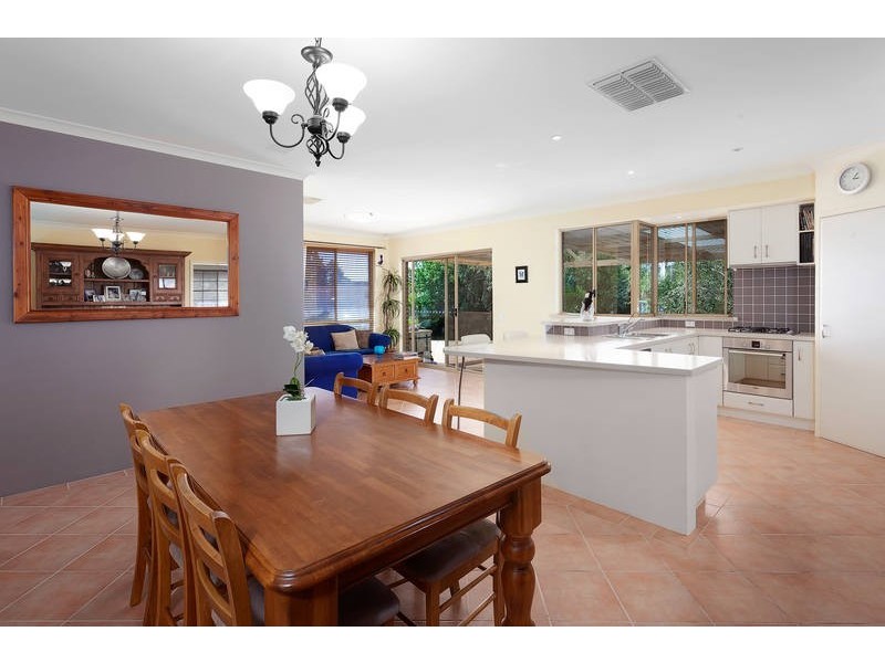 5 Martin Place, Bibra Lake WA 6163