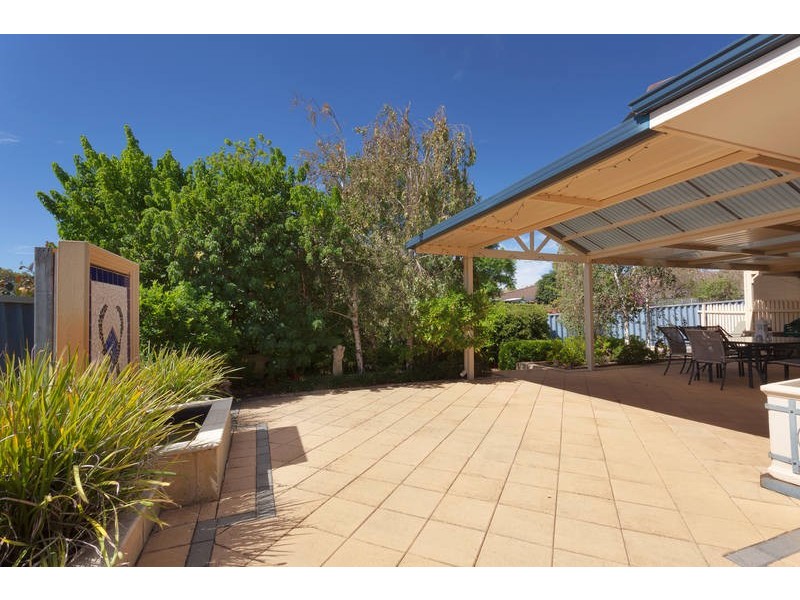 5 Martin Place, Bibra Lake WA 6163