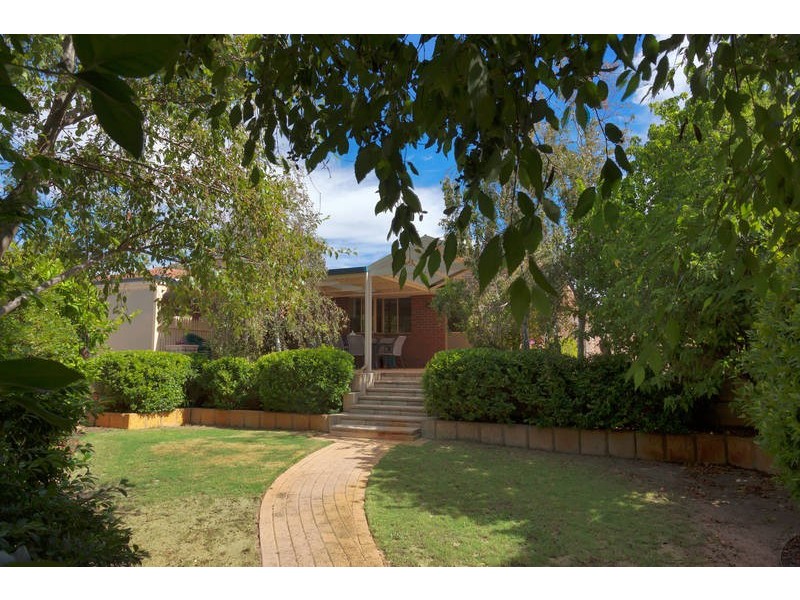 5 Martin Place, Bibra Lake WA 6163