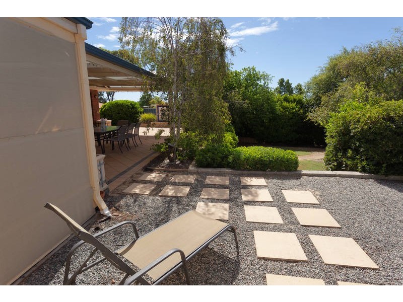 5 Martin Place, Bibra Lake WA 6163