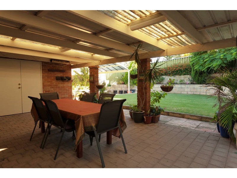 11 Ronsard Place, Yangebup WA 6164